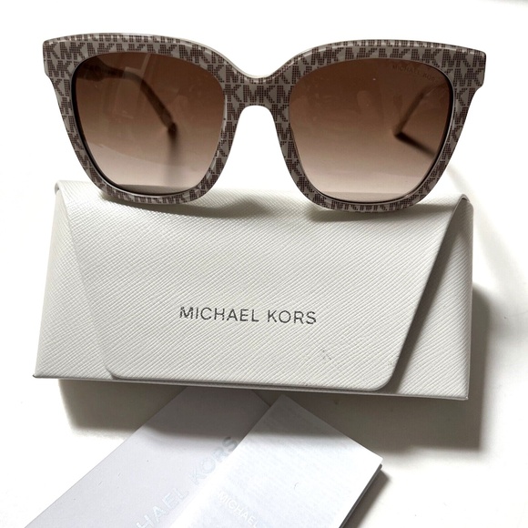 New in Case Original Michael Kors San Marino Sunglasses MK2163 Signature Vanilla - Picture 5 of 10
